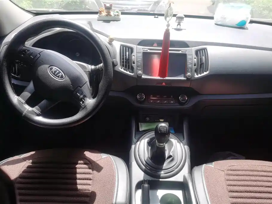 KIA SPORTAGE 2012