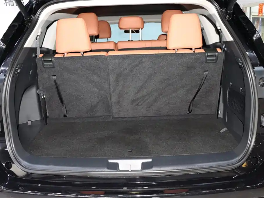 TOYOTA HIGHLANDER 2023