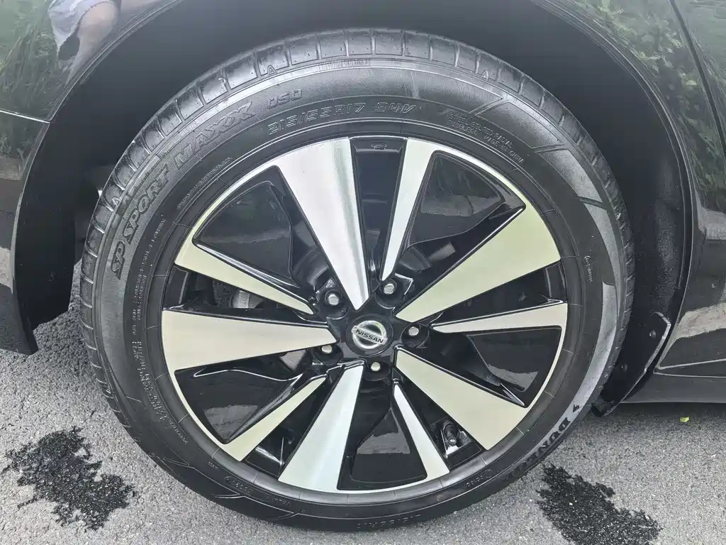 NISSAN TEANA 2021