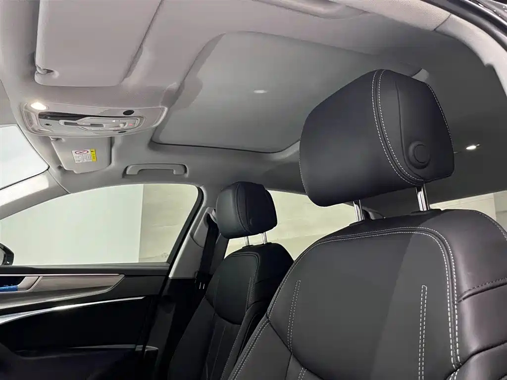 AUDI A6L 2023
