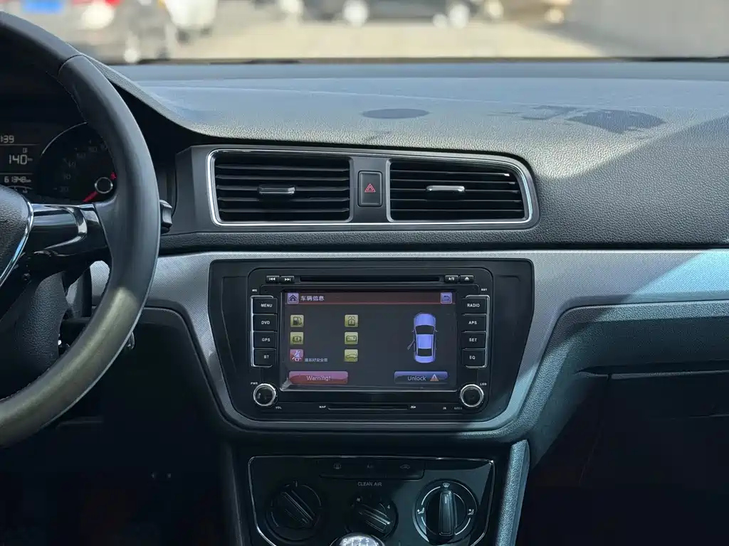 VOLKSWAGEN LAVIDA 2017