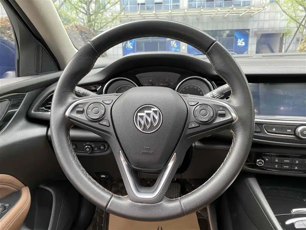 BUICK REGAL 2020