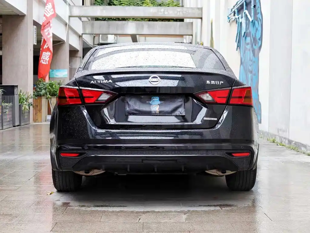 NISSAN TEANA 2021