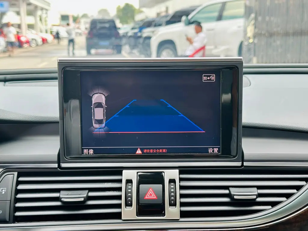 AUDI A6L 2012