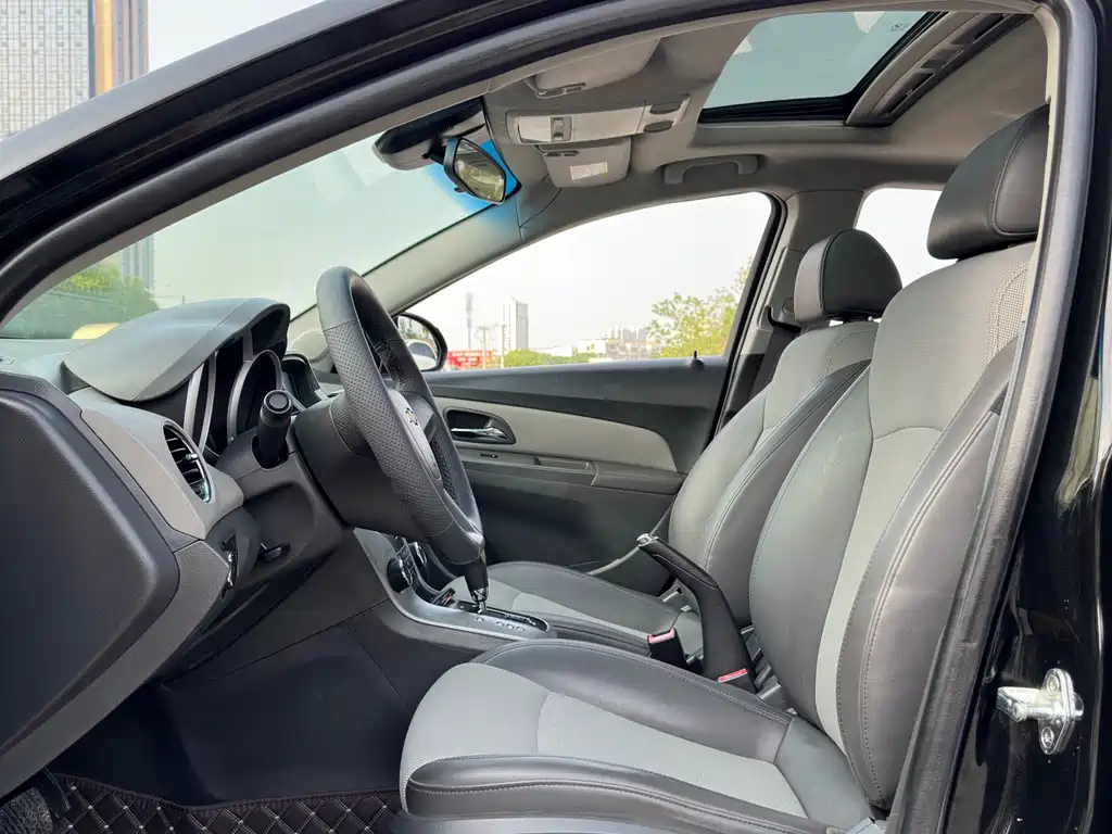 CHEVROLET CRUZE 2013