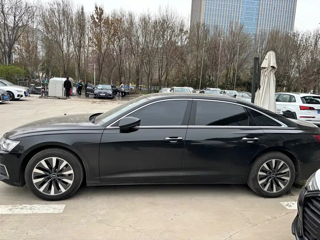 AUDI A6L 2022