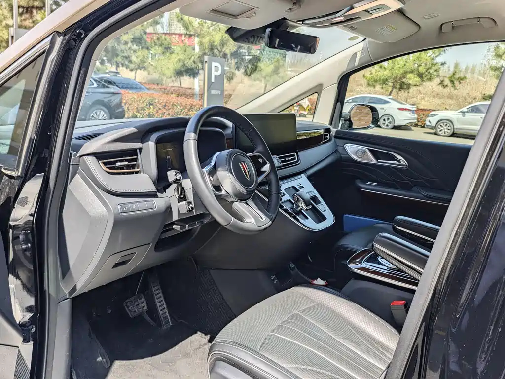 HONGQI HQ9 2022