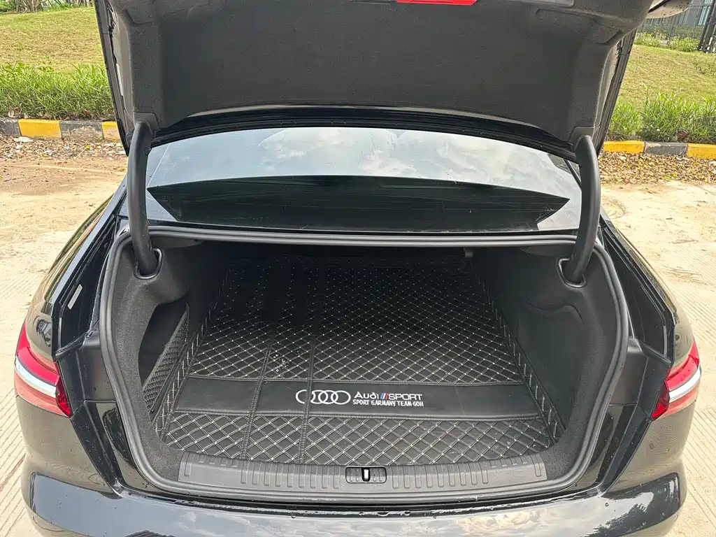 AUDI A6L 2021