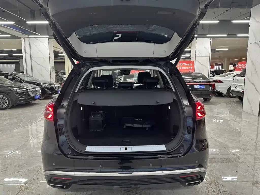 HONGQI HS5 2021