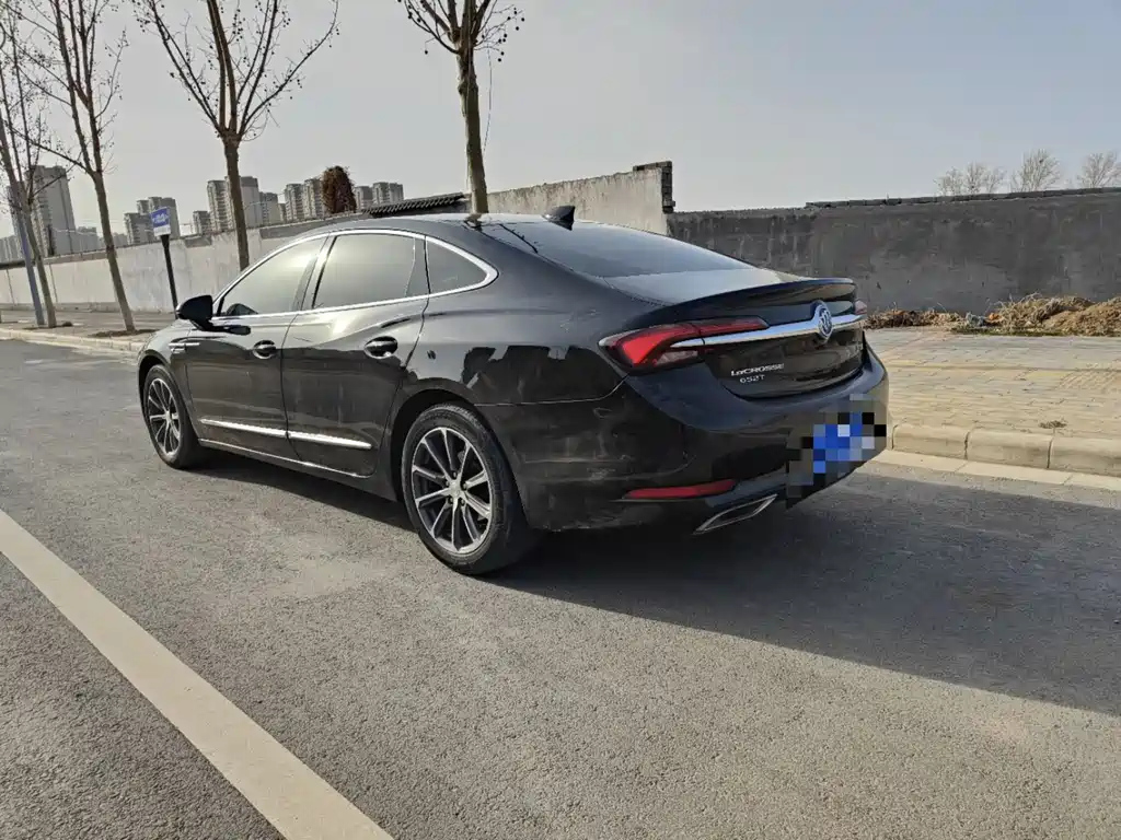 BUICK LACROSSE 2020
