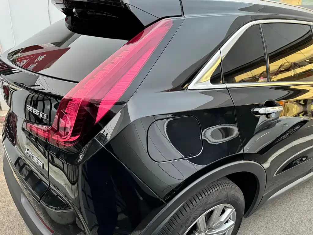 CADILLAC XT4 2019