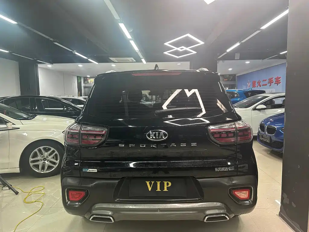 KIA SPORTAGE 2021