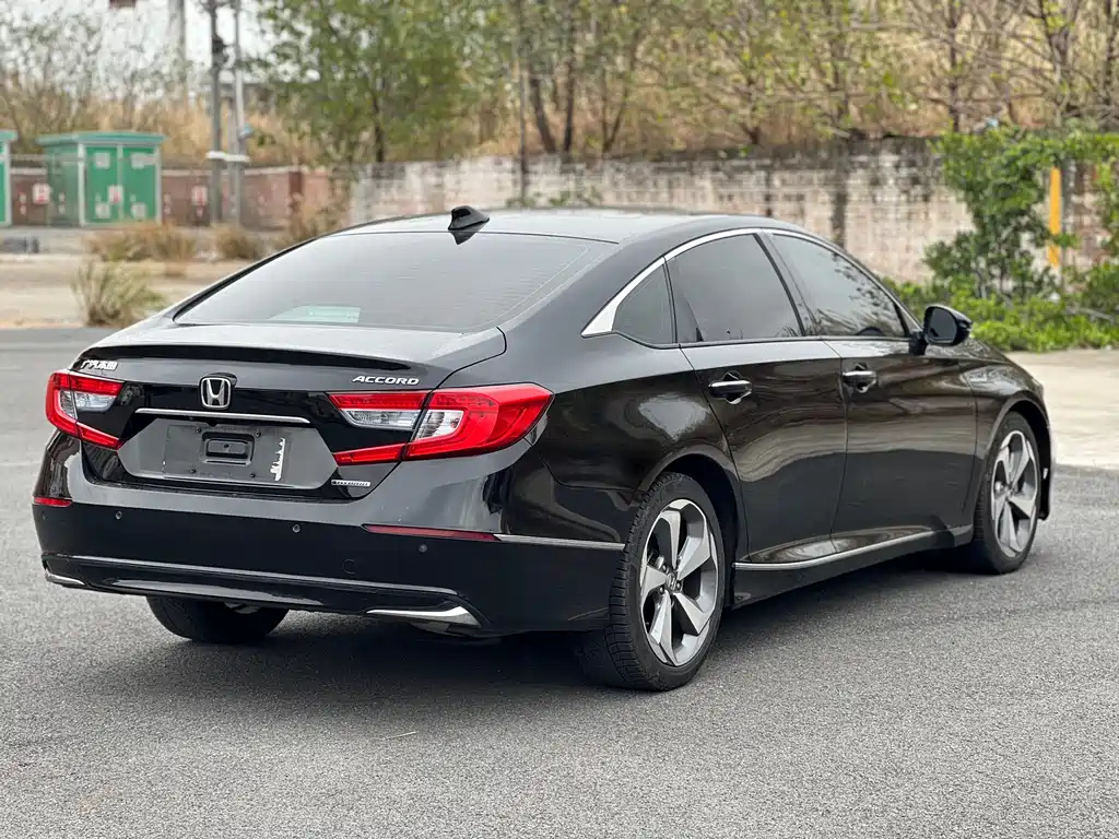 HONDA ACCORD 2018