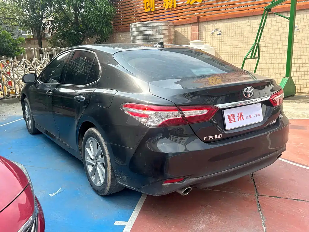 TOYOTA CAMRY 2022