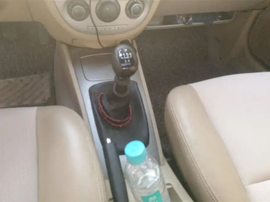 BUICK EXCELLE 2013
