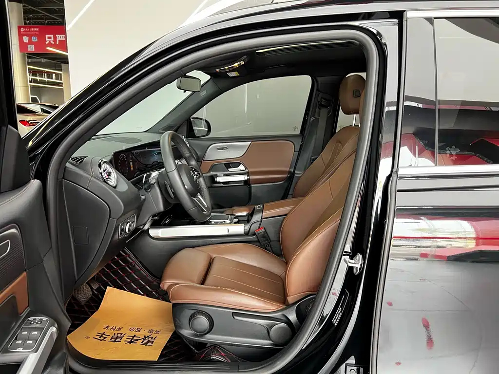 MERCEDES BENZ GLB 2022