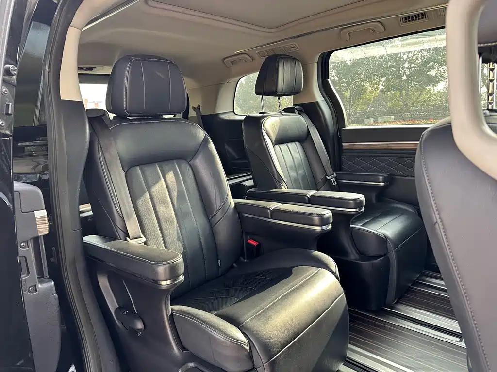TRUMPCHI M8 2019