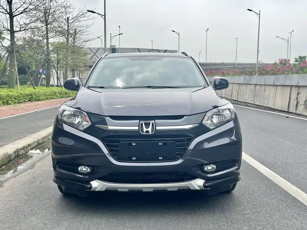 HONDA VEZEL 2017