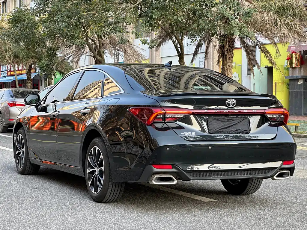 TOYOTA AVALON 2023