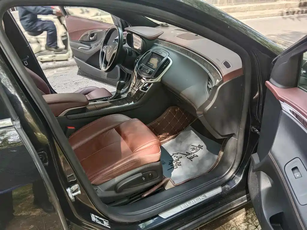 BUICK LACROSSE 2016