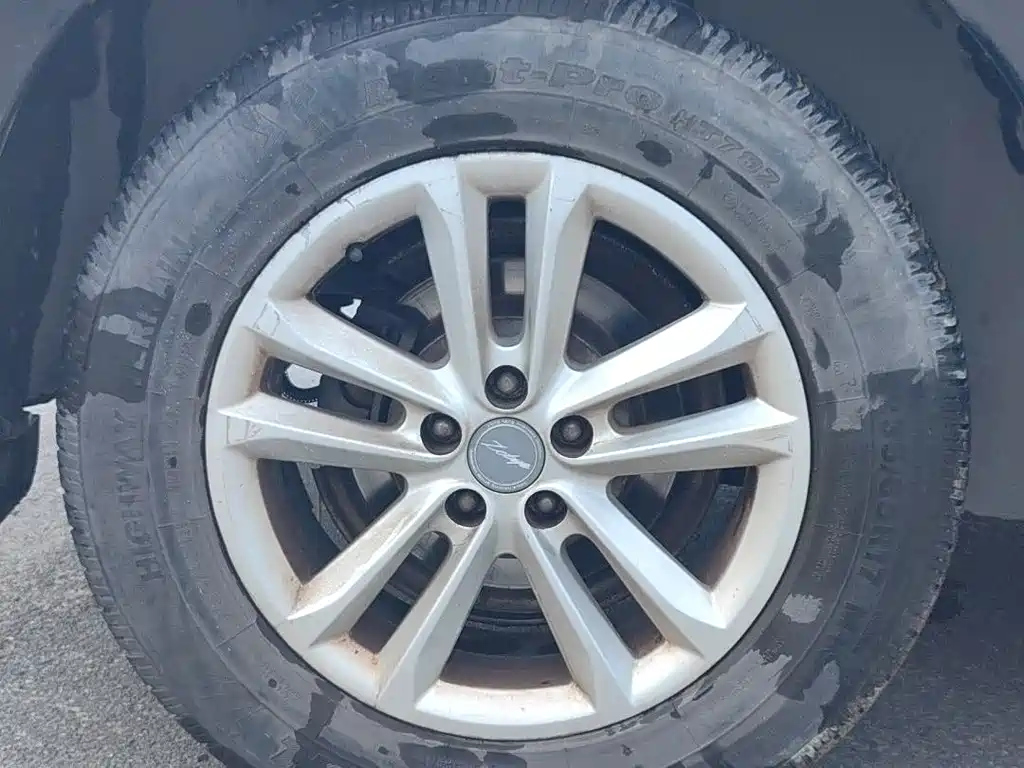 ZOTYE T600 2017