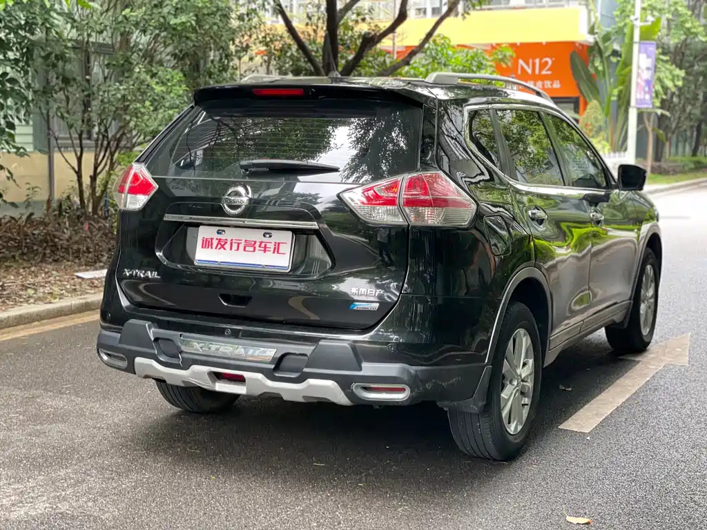 NISSAN X-TRAIL 2016