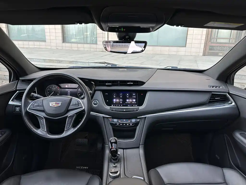 CADILLAC XT5 2020