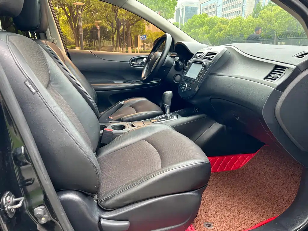 NISSAN TIIDA TIIDA 2013