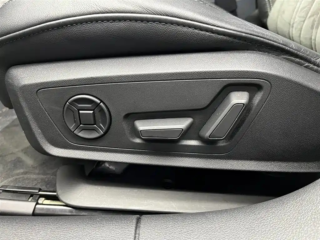AUDI A6L 2022