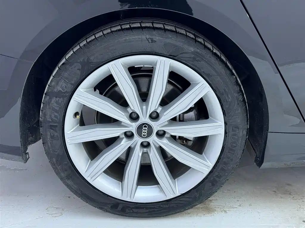 AUDI A6L 2022