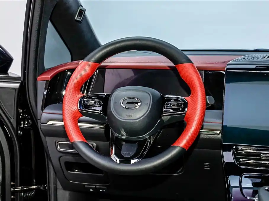 TRUMPCHI M8 2023