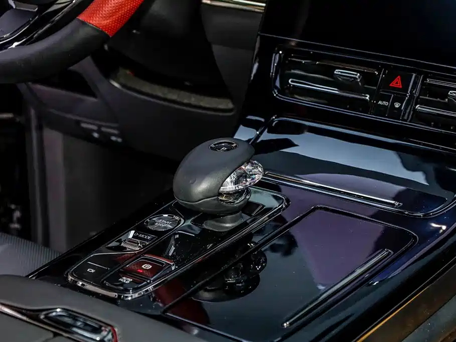 TRUMPCHI M8 2023