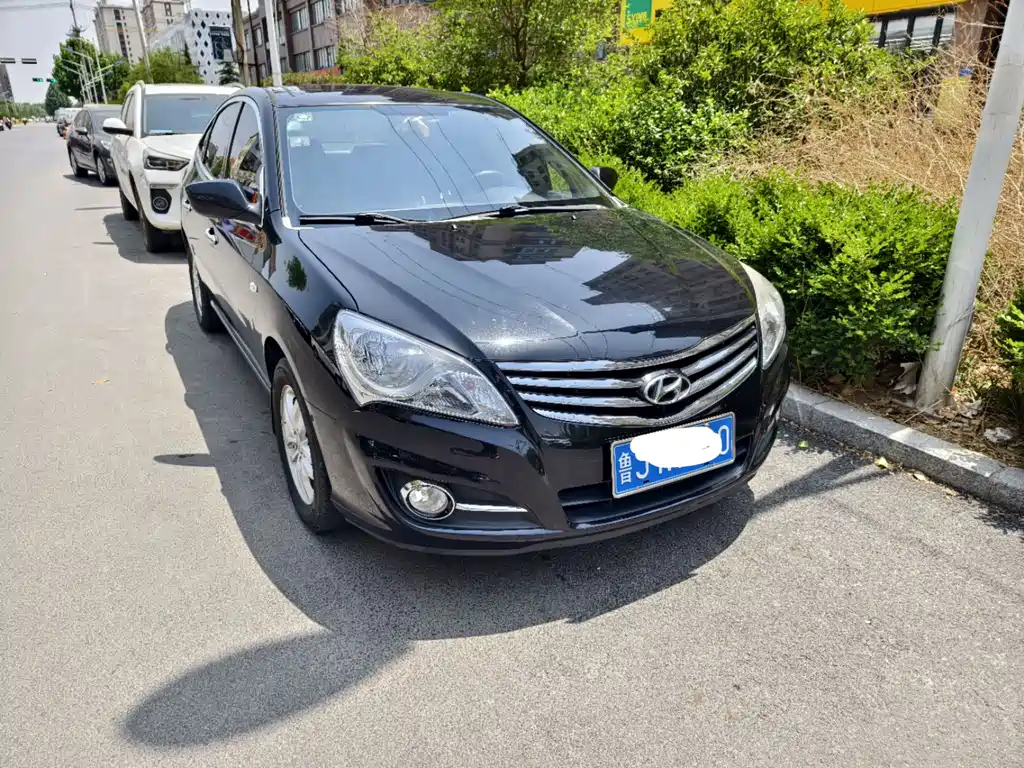 HYUNDAI CELESTA 2013