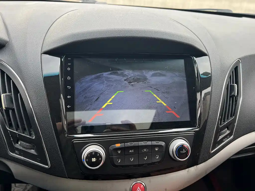 JAC REFINE S5 2014