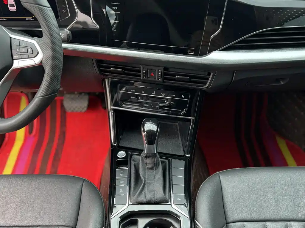 VOLKSWAGEN PASSAT 2022