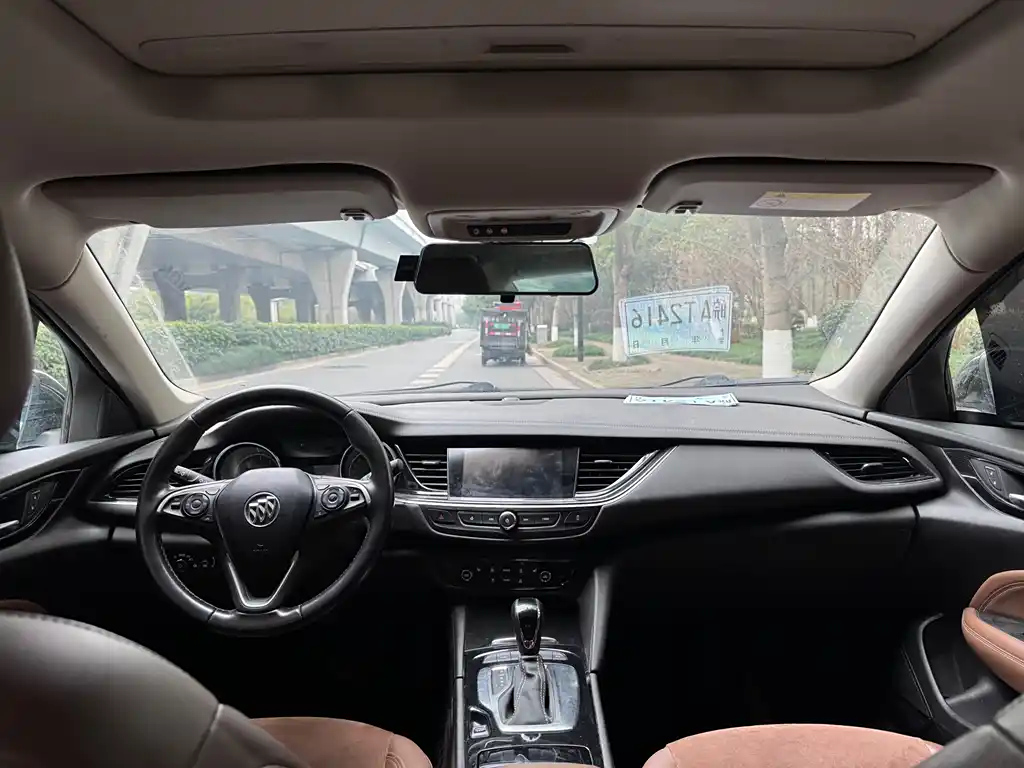 BUICK REGAL 2019