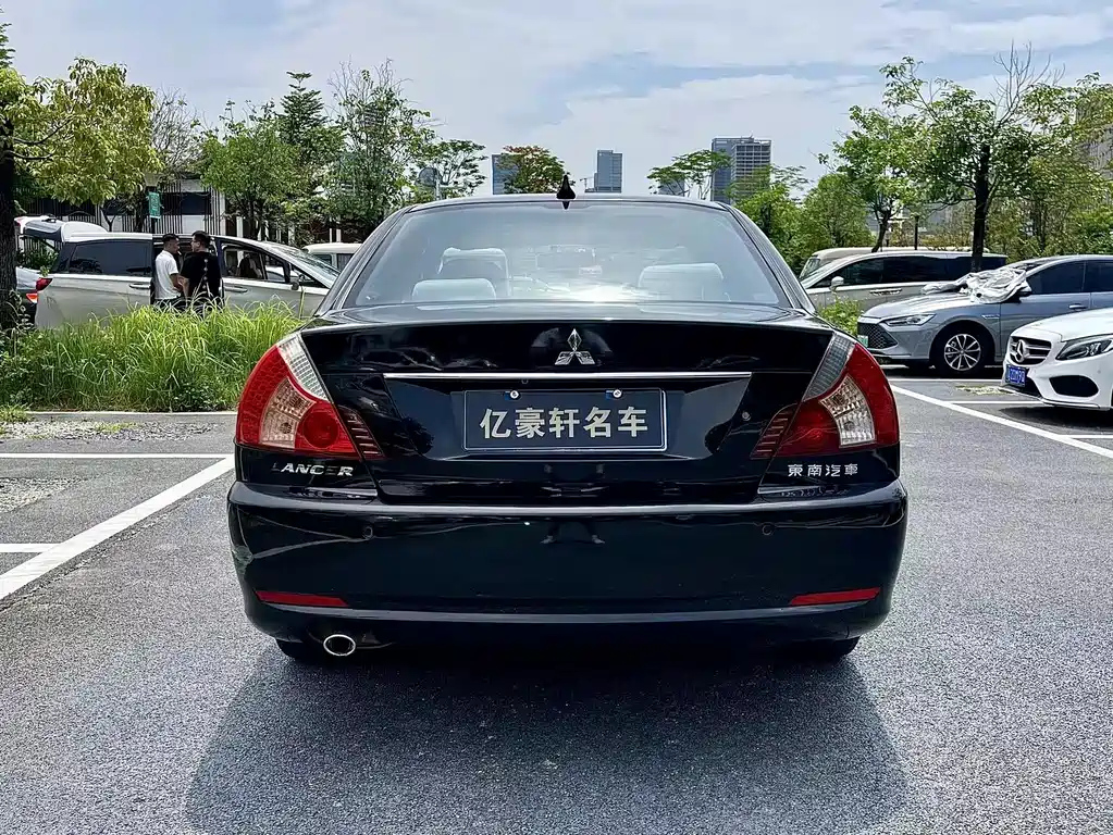 MITSUBISHI OTHER 2012