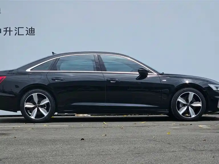 AUDI A6L 2022