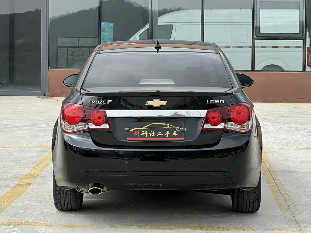 CHEVROLET CRUZE 2013