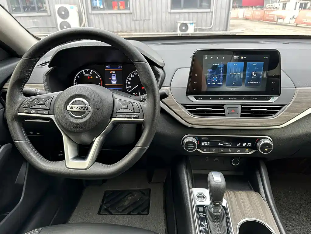 NISSAN TEANA 2021