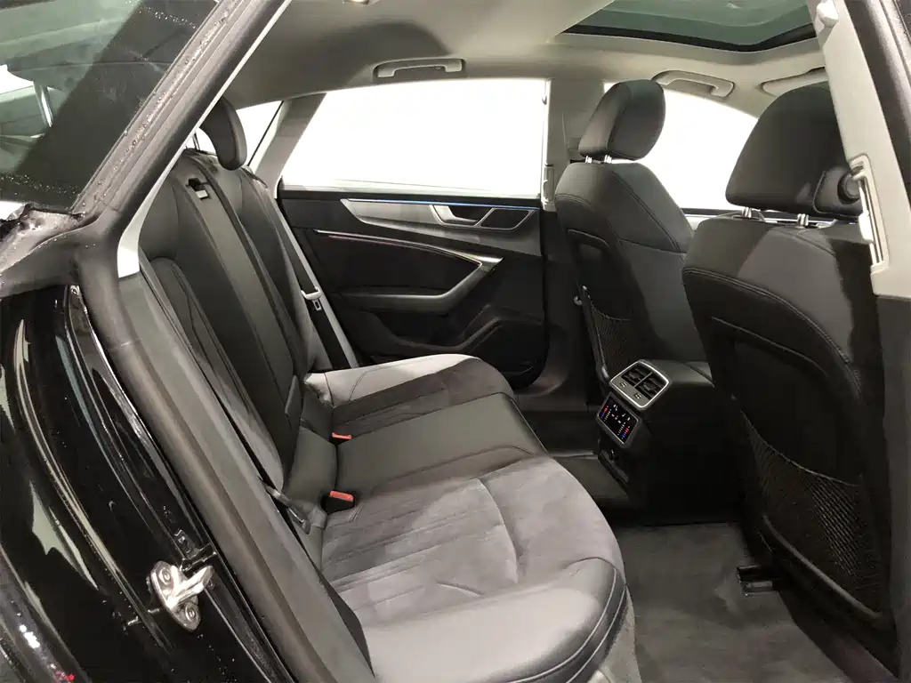AUDI A7 2024