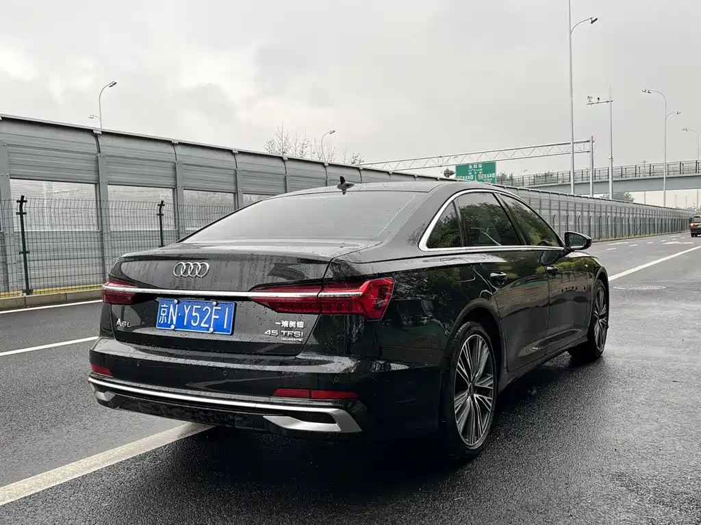 AUDI A6L 2023