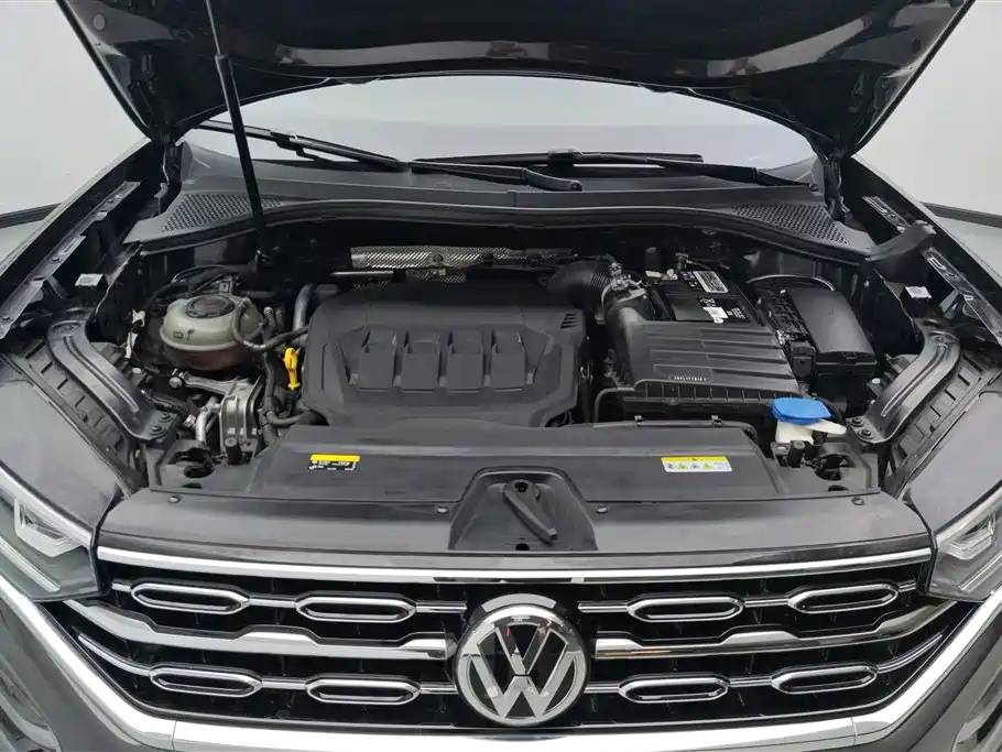 VOLKSWAGEN TAYRON 2020