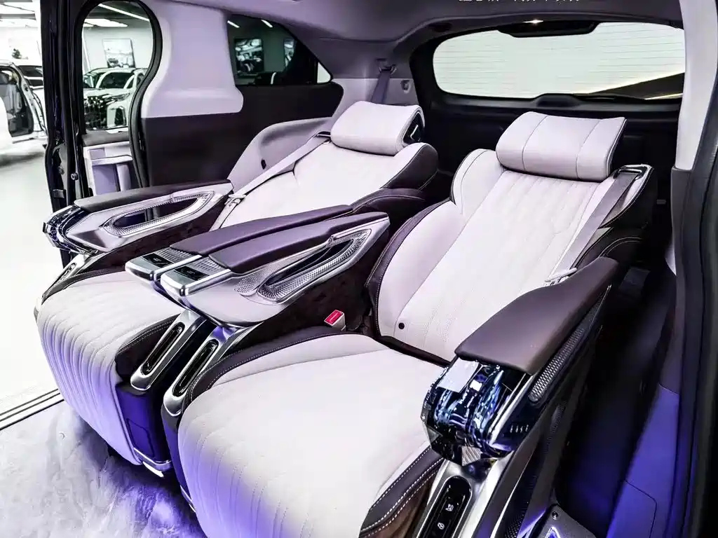 TOYOTA SIENNA SIENNA 2024