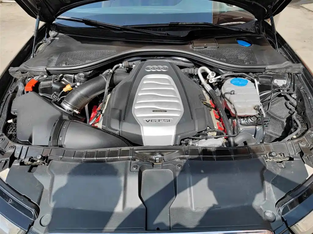 AUDI A6L 2015