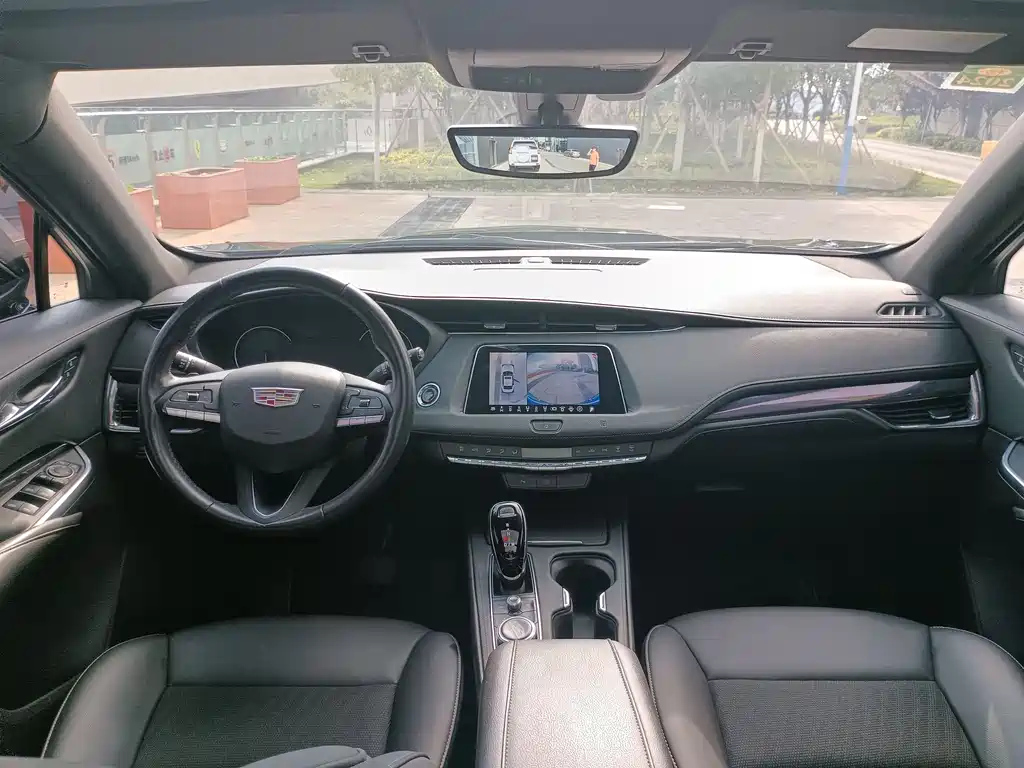 CADILLAC XT4 2020