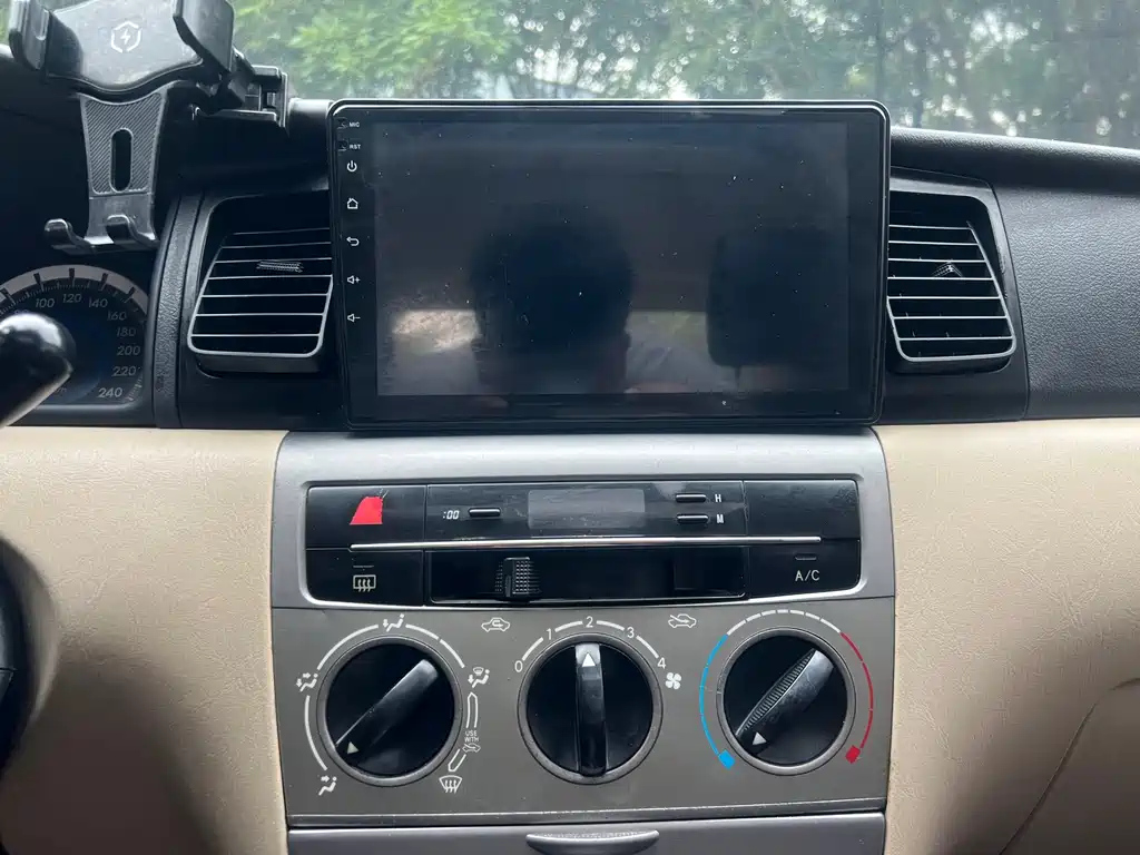 TOYOTA COROLLA 2013