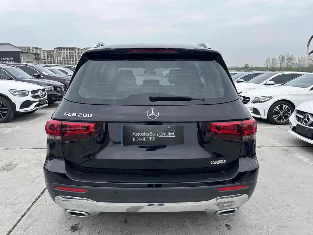 MERCEDES BENZ GLB 2022