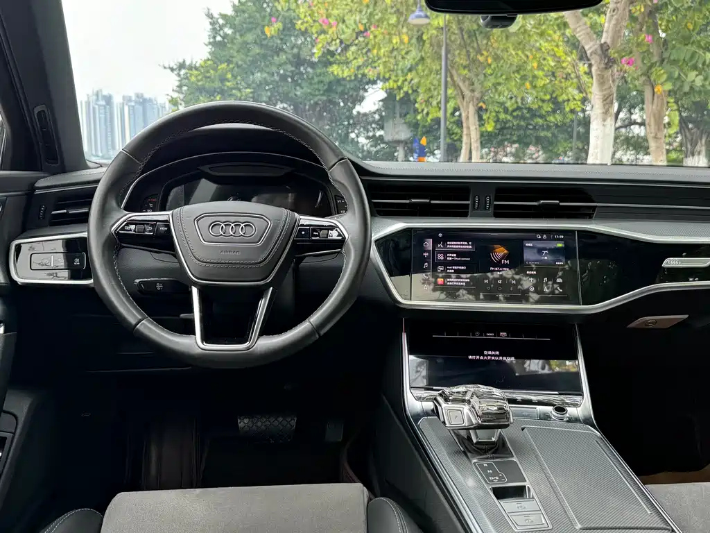 AUDI A6L 2023