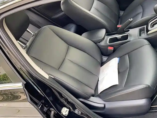 NISSAN SYLPHY 2020